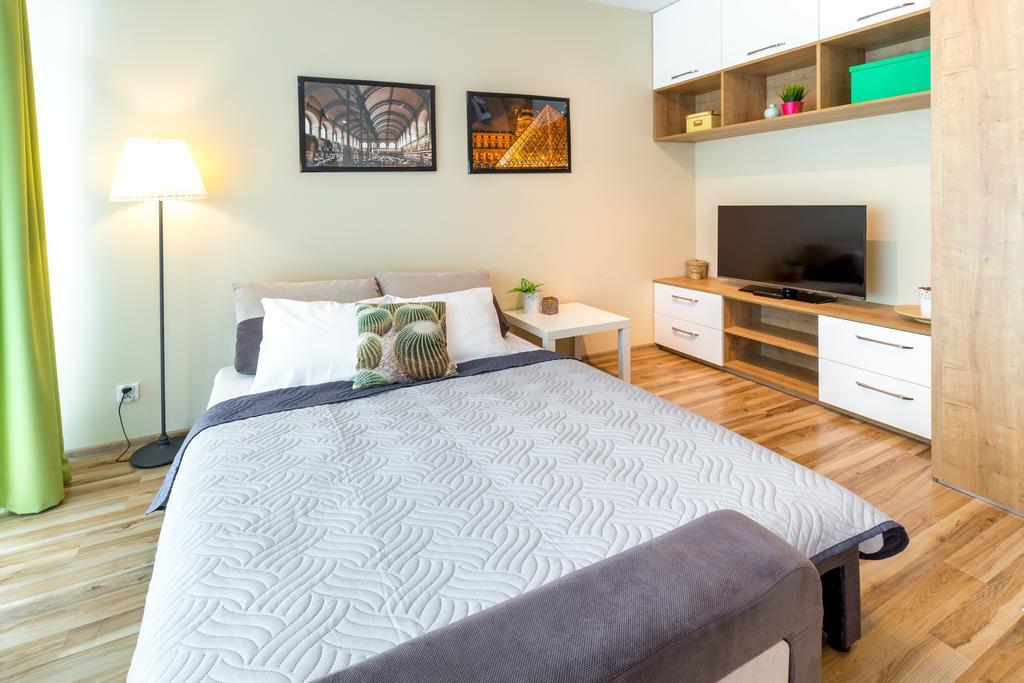 Kazimierz Friendhouse Apartments Краків Екстер'єр фото